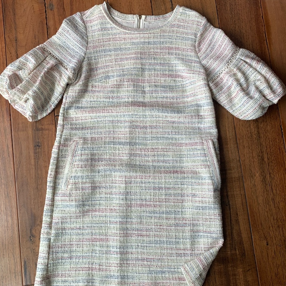 LOFT XS - shift dress w puff sleeve and pockets